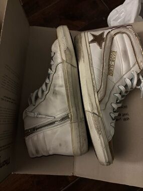 Neutral White tan leather w purple gold trim  accents slides ankle zip size 36